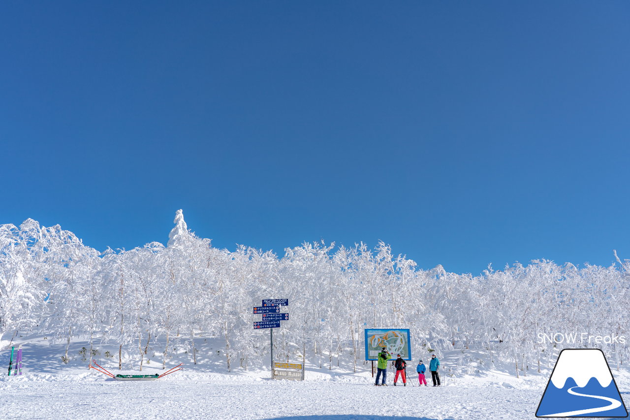 カムイスキーリンクス｜今シーズン屈指の晴天に恵まれて、絶好のスキー＆スノーボード日和到来！(*^^*)